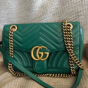 Gucci marmont shoulder bag